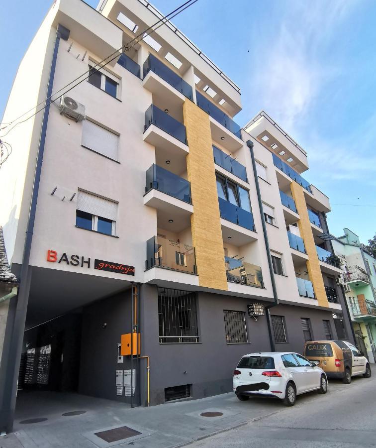 Stan Na Dan M Apartment Novi Sad Exterior photo